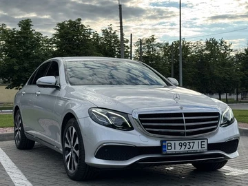 Авто Mercedes 300 2018 № 8925646