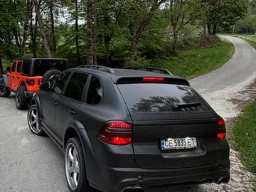 Авто Porsche Cayenne 2006 № 8925628