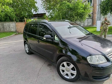 Авто Volkswagen Touran 2004 № 8925759
