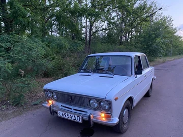 Авто ВАЗ 2103 1980 № 8925889