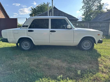 Авто ВАЗ 2107 2006 № 8925890