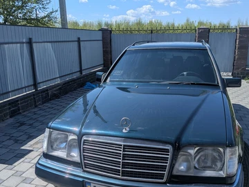 Авто Mercedes 280 1993 № 8926013