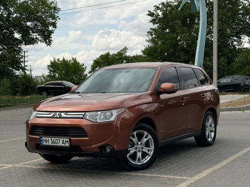 Авто Mitsubishi Outlander 2013 № 8926029