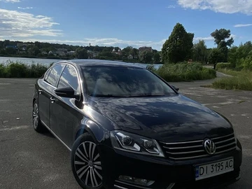 Авто Volkswagen Passat Sedan 2012 № 8926032