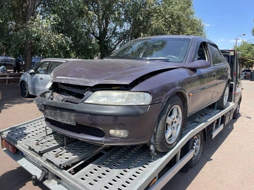 Авто Opel Vectra 1997 № 8926059