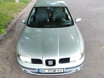 Авто SEAT Leon 2002 № 8926061