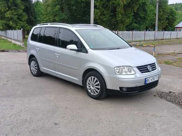 Авто Volkswagen Touran 2003 № 8926112