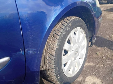 Авто Renault Laguna 2001 № 8926120