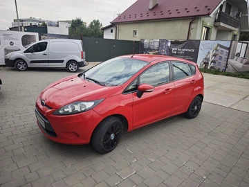 Авто Ford Fiesta 2012 № 8926121