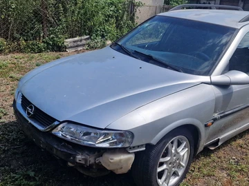 Авто Opel Vectra 1997 № 8926185