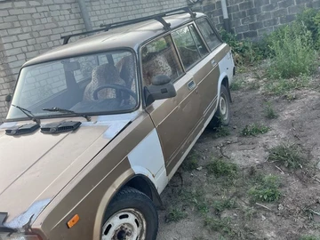 Авто ВАЗ 2104 1995 № 8926241