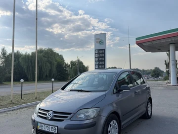 Авто Volkswagen Golf 2008 № 8926261