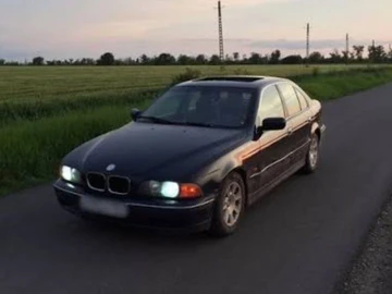 Авто BMW 5 Серия 1999 № 8926398