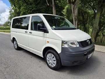 Авто Volkswagen Transporter 2007 № 8926400