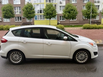 Авто Ford C-Max 2014 № 8926535