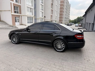 Авто Mercedes E Серия 2010 № 8926536