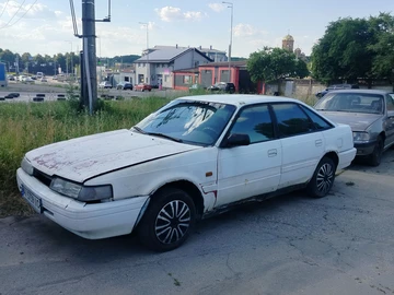 Авто Mazda 626 1990 № 8926601