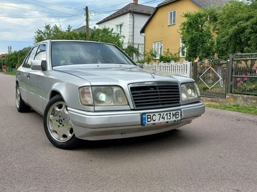 Авто Mercedes W124 1990 № 8926631