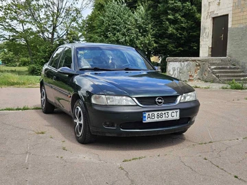 Авто Opel Vectra 1998 № 8926645