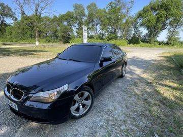 Авто BMW 5 Серия 2004 № 8926790