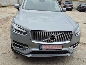 Авто Volvo Xc90 2024 № 8926817