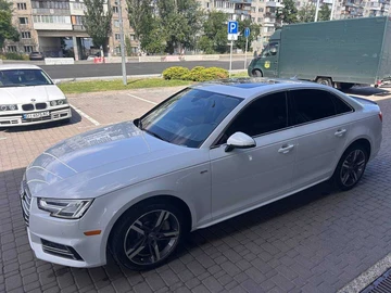 Авто Audi A4 2016 № 8926852