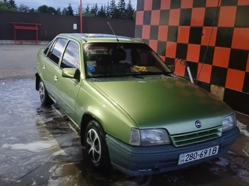 Авто Opel Kadett 1990 № 8926873
