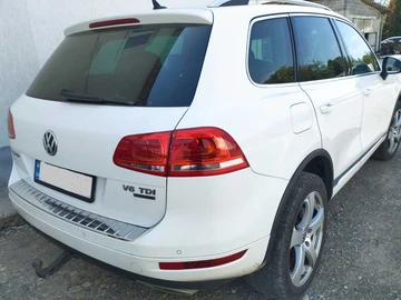 Авто Volkswagen Touareg 2012 № 8926965