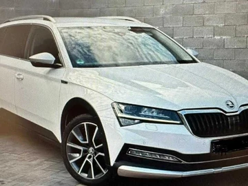 Авто Skoda Superb 2021 № 8926985