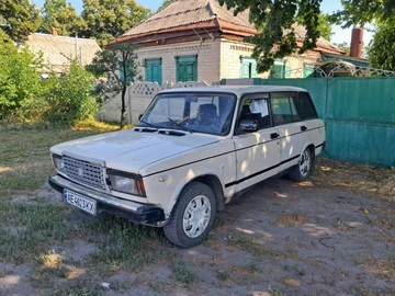 Авто ВАЗ 2104 1995 № 8927016