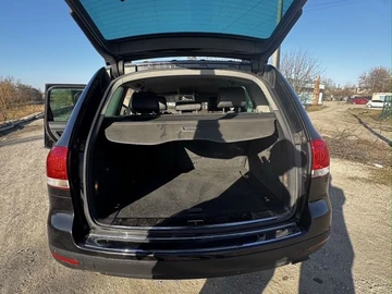 Авто Volkswagen Touareg 2006 № 8927017