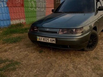 Авто ВАЗ 2110 2002 № 8927024