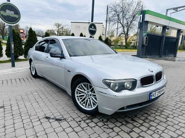 Авто BMW 7 Серия 2002 № 8927130