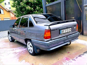 Авто Opel Kadett 1978 № 8927337