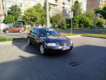 Авто Volkswagen Passat Variant 2005 № 8927375