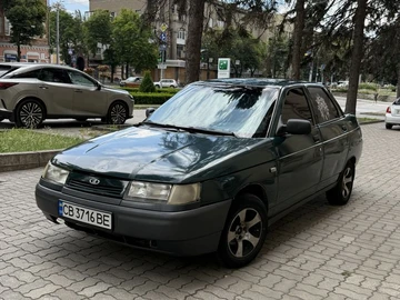 Авто ВАЗ 2110 2000 № 8927387