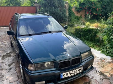 Авто BMW 3 Серия 1993 № 8927396