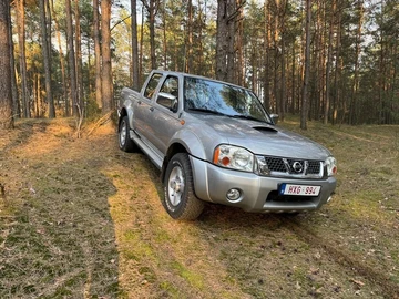Авто Nissan Navara 1991 № 8927442