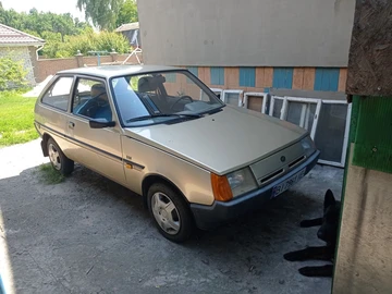 Авто ЗАЗ 1102 2001 № 8927468