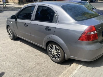 Авто Chevrolet Aveo 2006 № 8927481