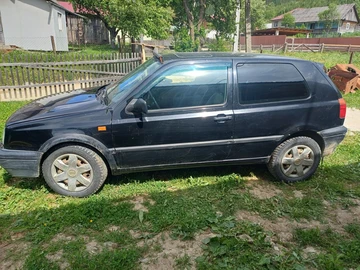 Авто Volkswagen Golf 1995 № 8927492