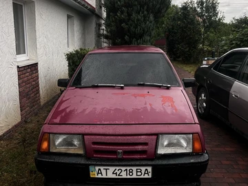 Авто ВАЗ 2109 1998 № 8927597