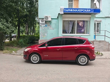 Авто Ford C-Max 2012 № 8927606
