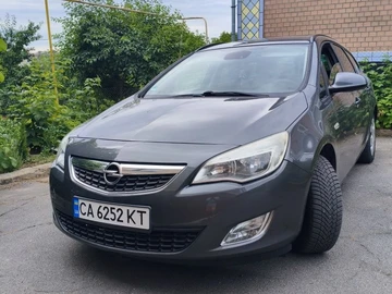 Авто Opel Astra 2011 № 8927634