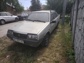 Авто ВАЗ 21099 2002 № 8927690