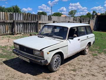 Авто ВАЗ 2104 1991 № 8927849