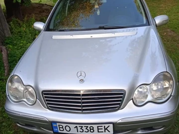 Авто Mercedes 220 2001 № 8927881
