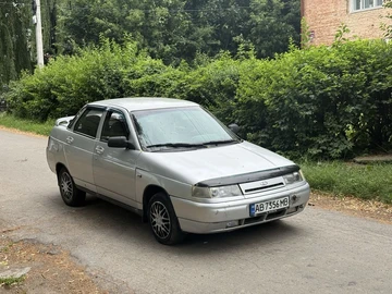 Авто ВАЗ 2110 2003 № 8928009