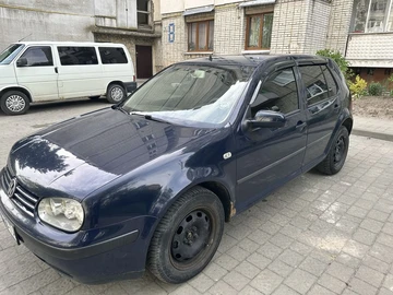 Авто Volkswagen Golf 2001 № 8928010