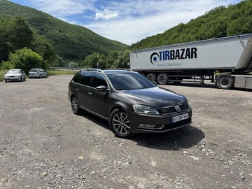 Авто Volkswagen Passat Variant 2012 № 8928013